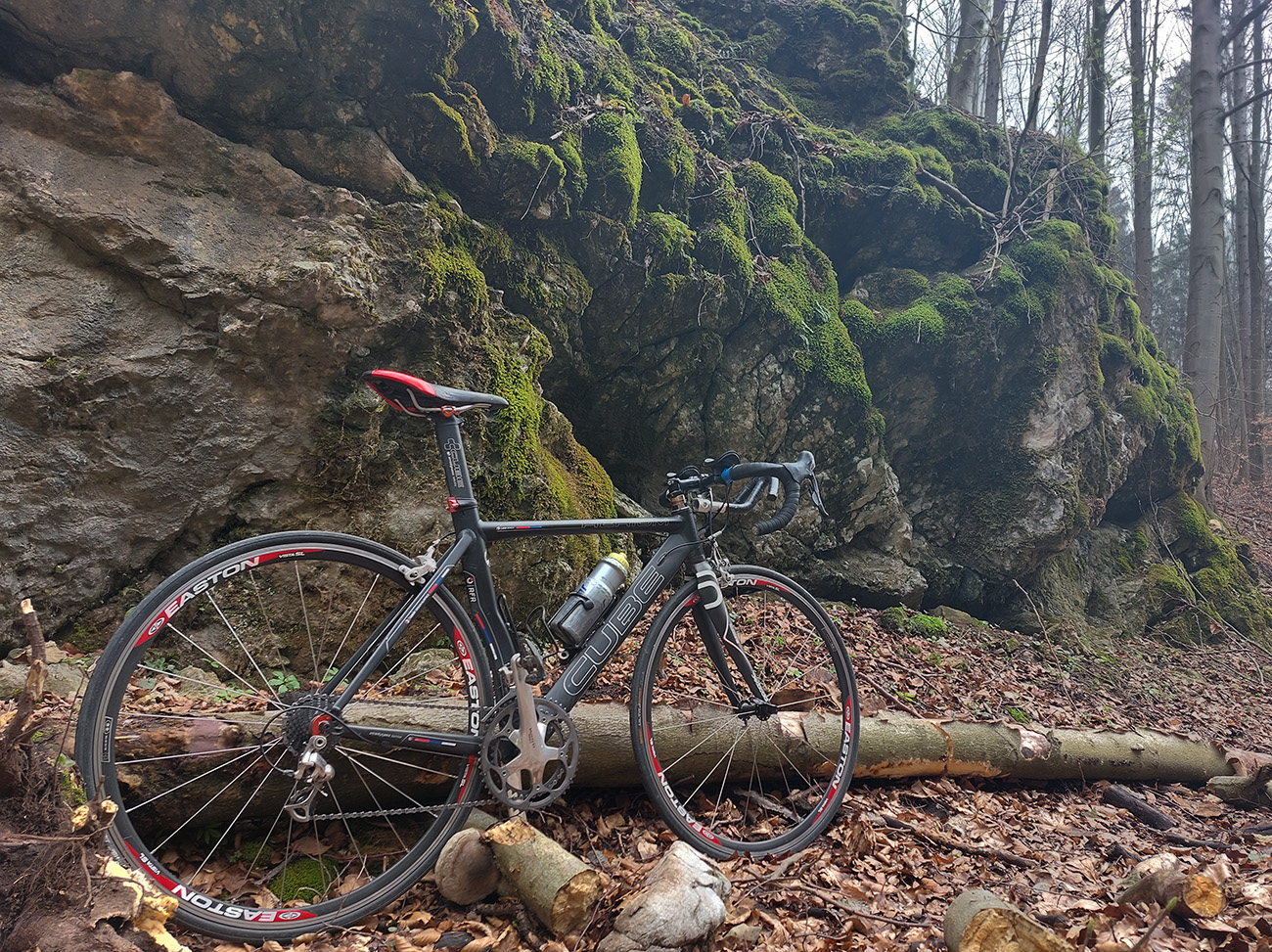 velkonocne-asfalty-v-srdci-strazovskych-vrchov